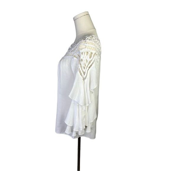 Esley top women’s size small white cutout loose fit with ruffled long sleeves - Picture 3 of 9